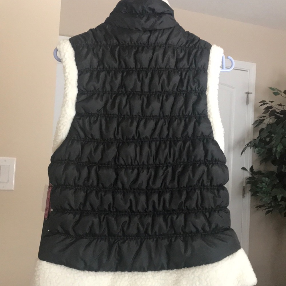 Brand new Jacket - Picture 3 of 13